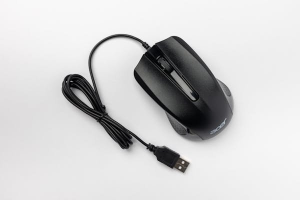 Découvrez la razer basilisk v3 pro : performance et confort