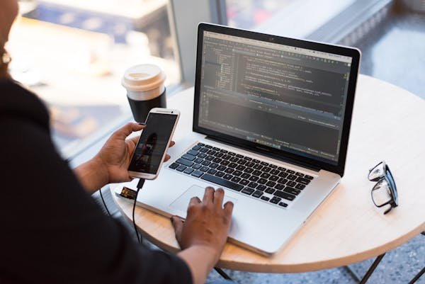 Libérez votre potentiel avec un logiciel tout-en-un innovant